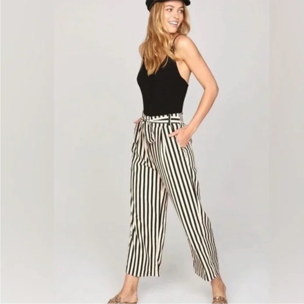 Amuse Society Wide Leg‎ Night Out Pant Size Small